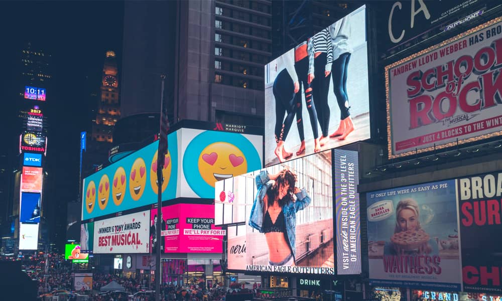 Contaminacion visual por carteles publicitarios